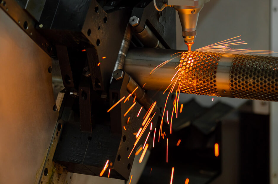 macchina per taglio laser metalli